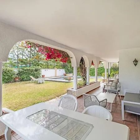 Andalusian By The Beach! Holiday home *